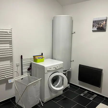 Tatil Evi Le Gai Lo *